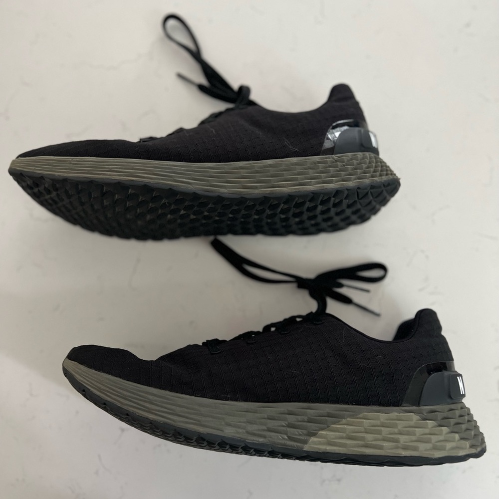 men’s Nobull ripstop runner